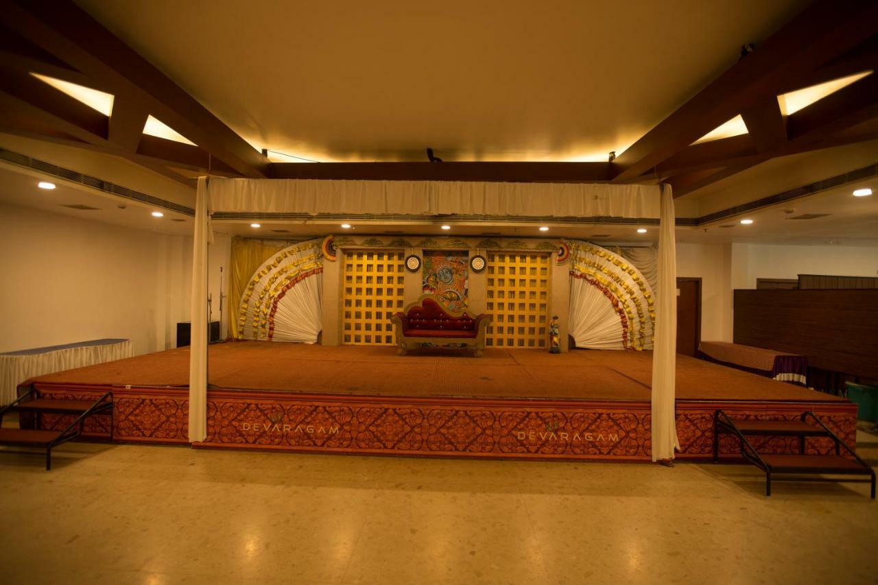 Hotel Devaragam By K P Namboodiri'S Guruvayur Exterior photo